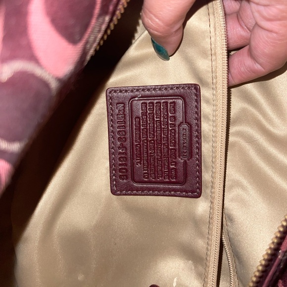 Coach Bag - Picture 7 of 8